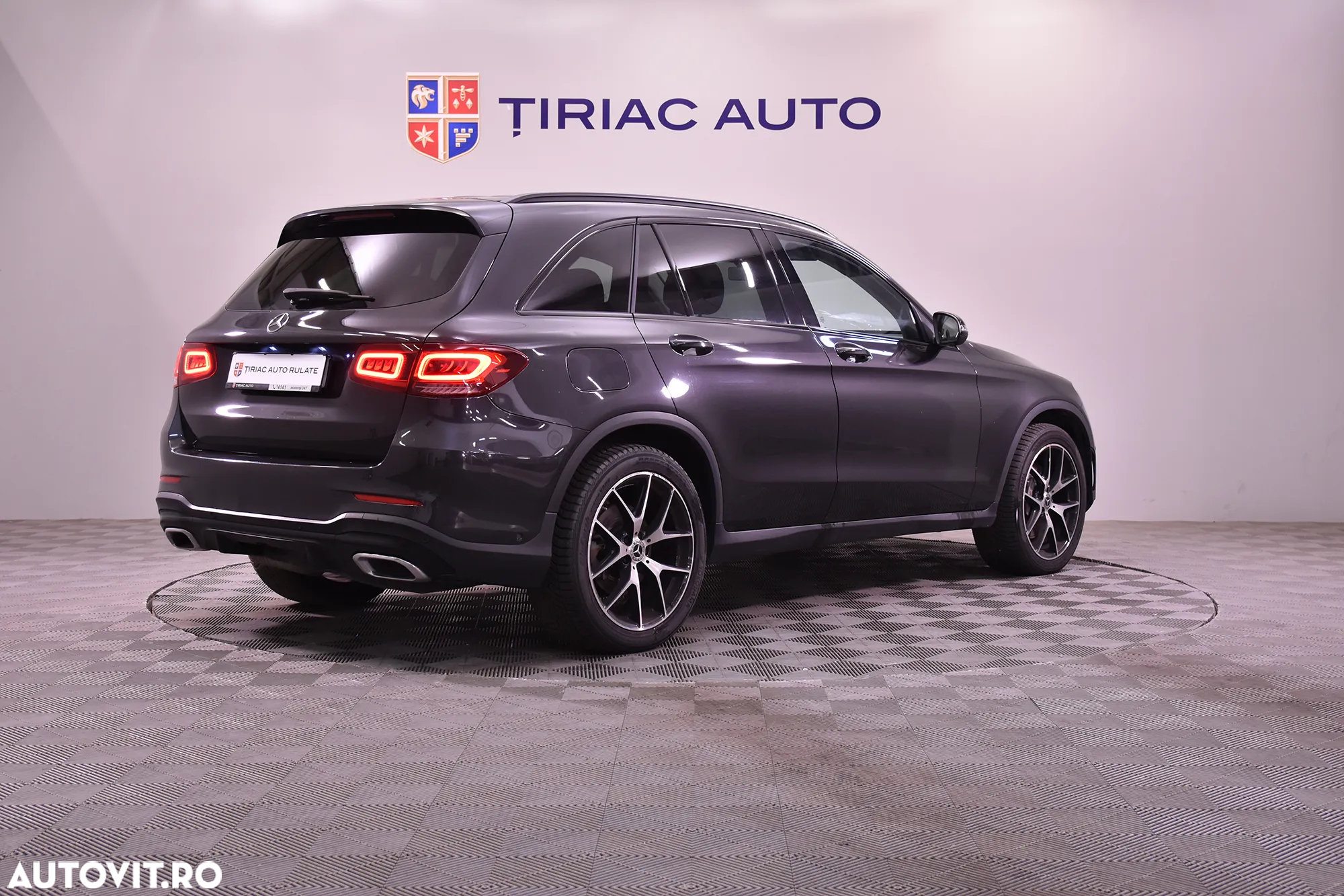 Mercedes-Benz GLC - 5