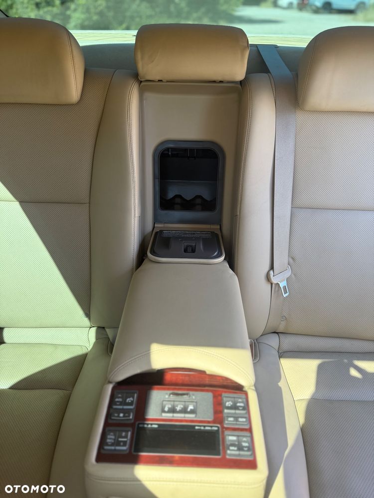 Lexus LS 460 Superior - 16
