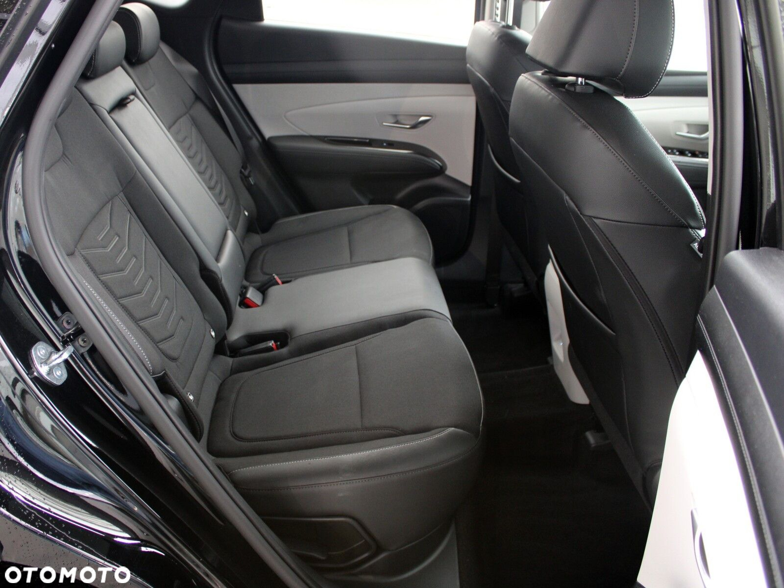 Hyundai Tucson - 16
