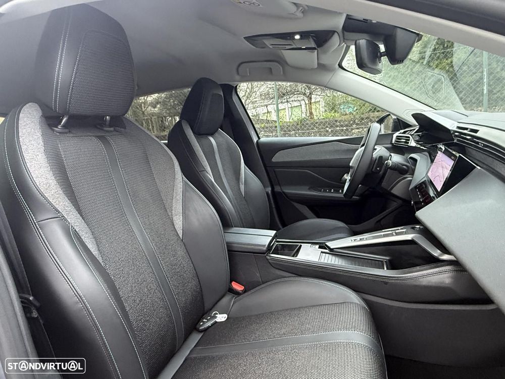 Peugeot 308 1.2 PureTech Allure EAT8 - 40