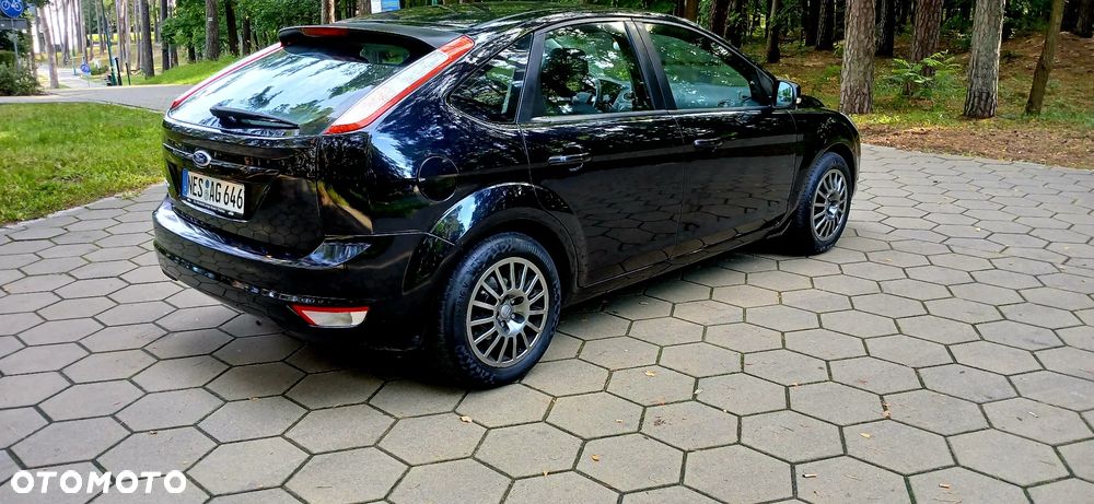 Ford Focus 1.6 16V Black Magic - 8