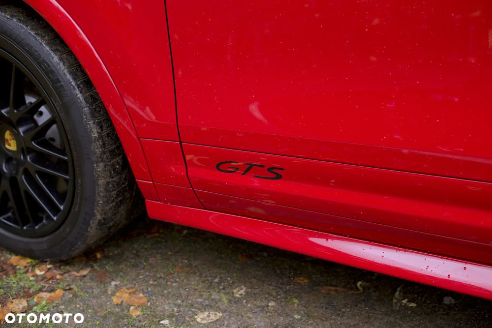 Porsche Cayenne GTS - 14