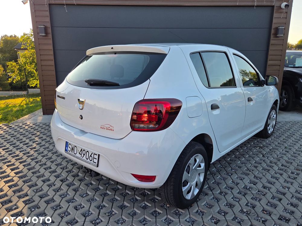 Dacia Sandero - 4