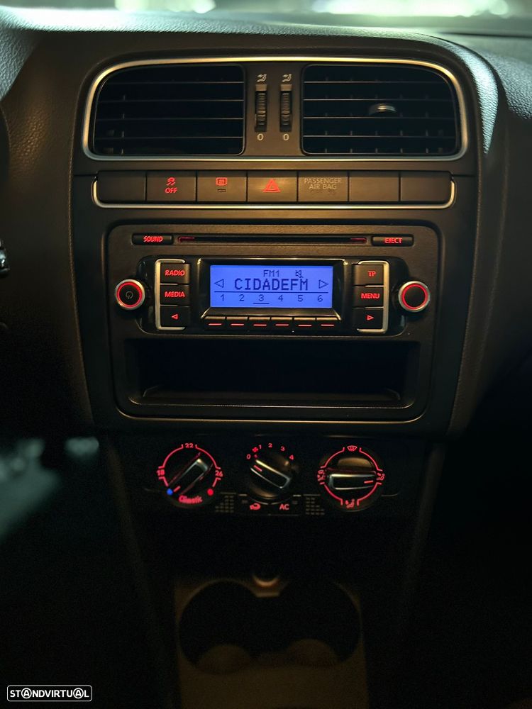 VW Polo 1.6 TDI Team - 12