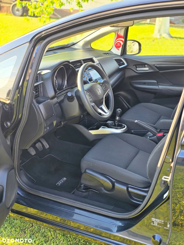 Honda Jazz 1.3 i-VTEC Trend - 24