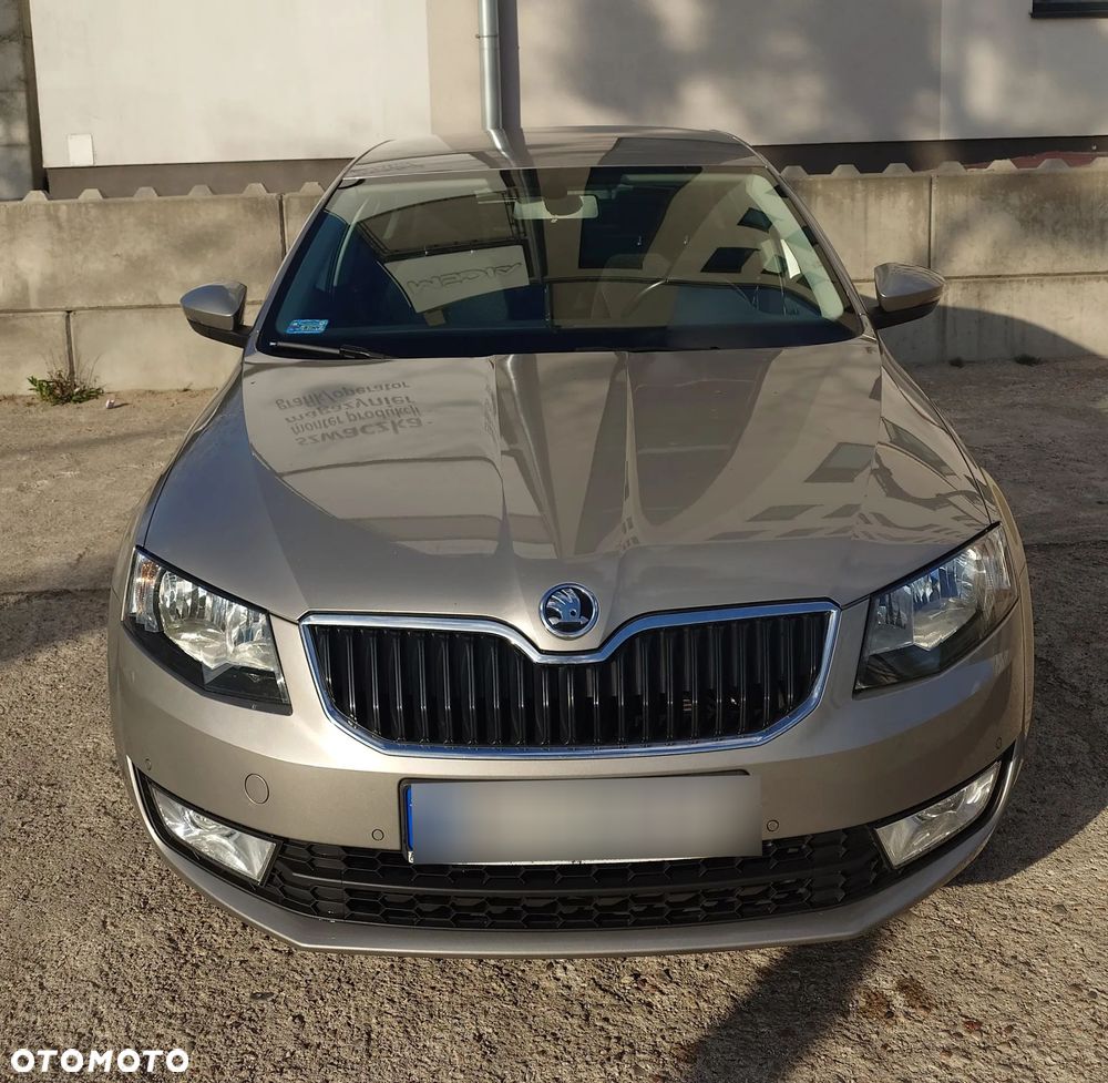Skoda Octavia 1.4 TSI Ambition - 4