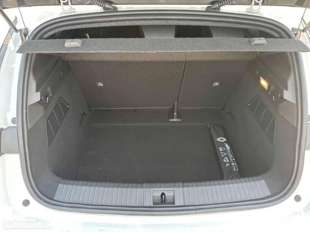 Renault Mégane E-Tech - 19