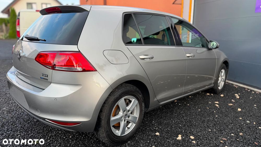 Volkswagen Golf 1.2 TSI BMT Trendline - 4