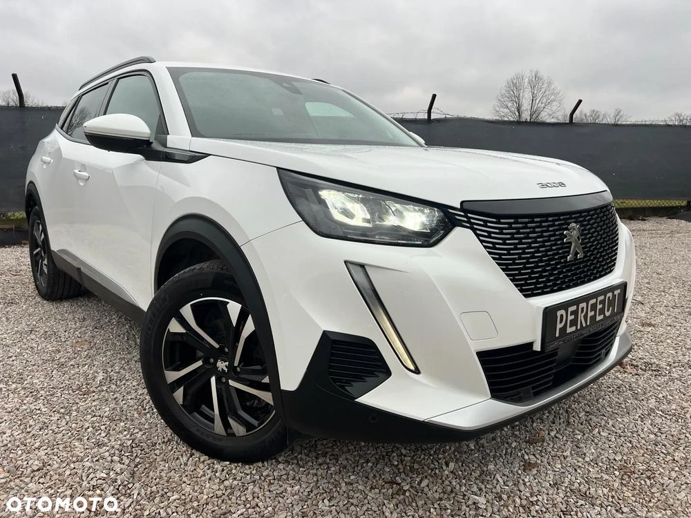 Peugeot 2008 1.5 BlueHDi Allure S&S EAT8 - 1