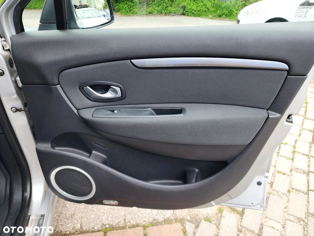 Renault Grand Scenic 1.6 16V 110 Dynamique - 40