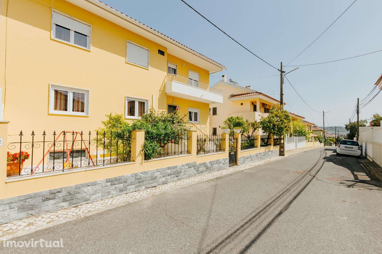 Moradia, 104 m², Santo Antão e São Julião do Tojal - Grande imagem: 4/14