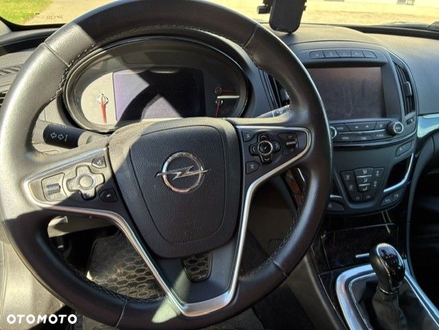 Opel Insignia - 4