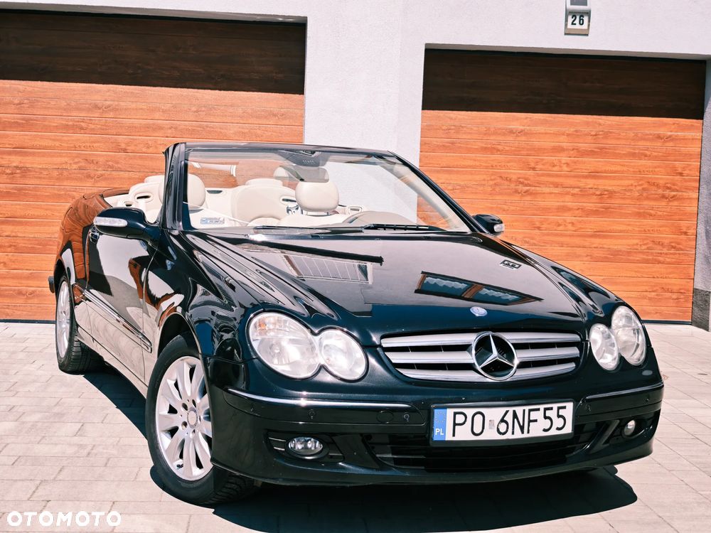 Mercedes-Benz CLK - 12