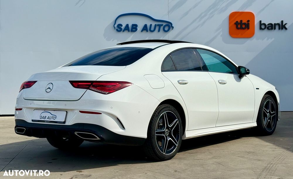 Mercedes-Benz CLA 250 e 8G-DCT AMG Line - 28
