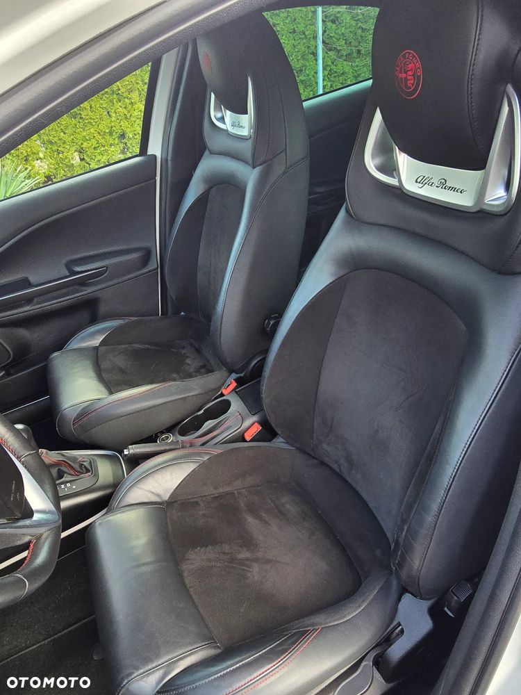 Alfa Romeo Giulietta 1.8 TBi 16V TCT Veloce - 26