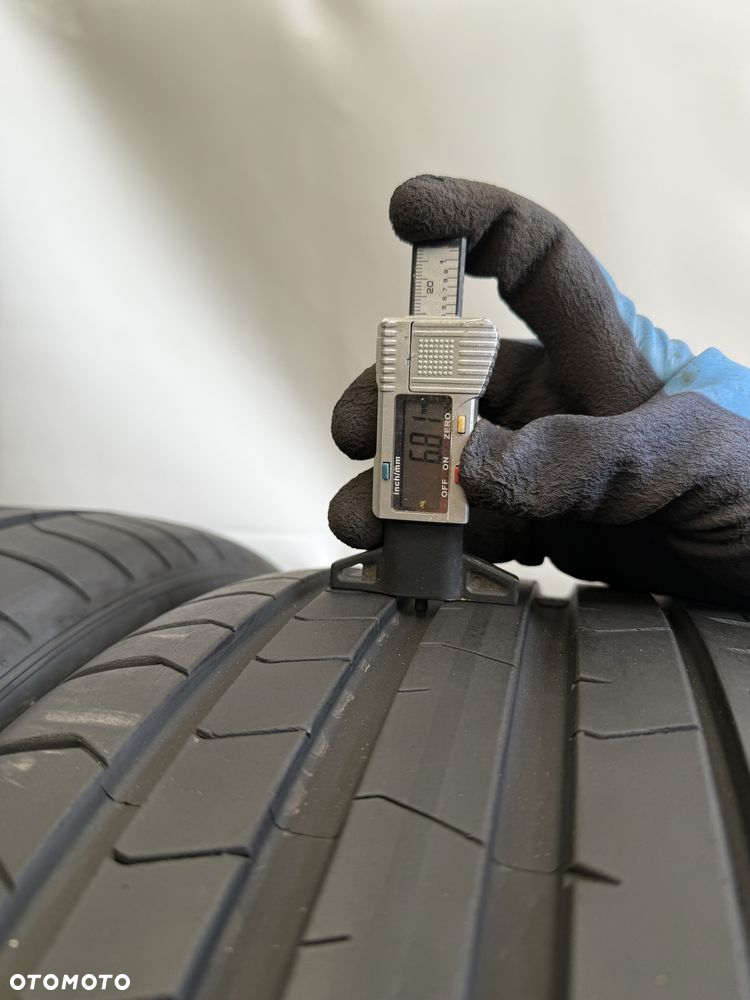 255/40/21 Pirelli P Zero VOL 102V - 7