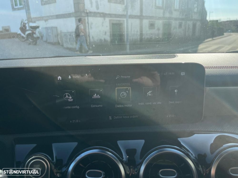 Mercedes-Benz CLA 200 AMG Line Aut. - 23