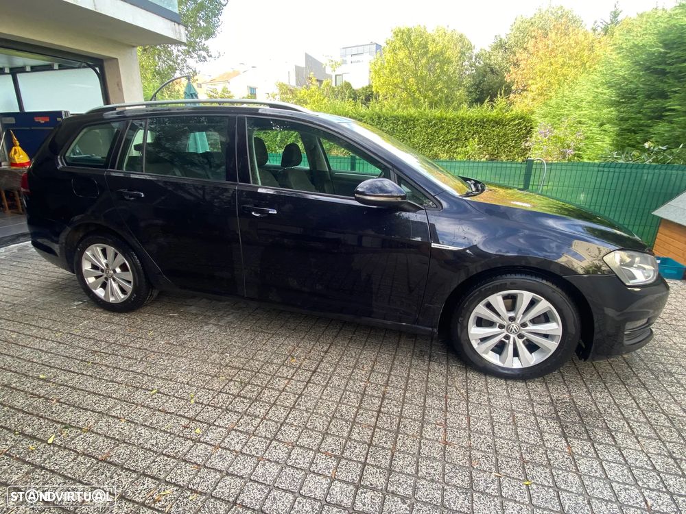 VW Golf Variant 1.6 TDi BlueMotion Trendline - 11