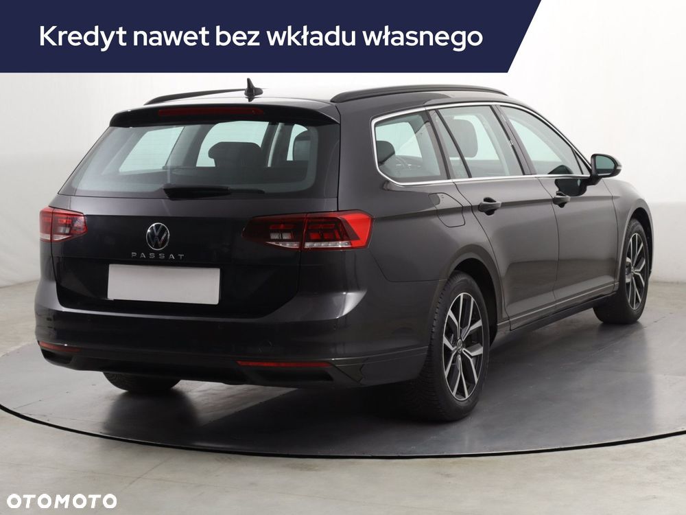 Volkswagen Passat Variant - 7