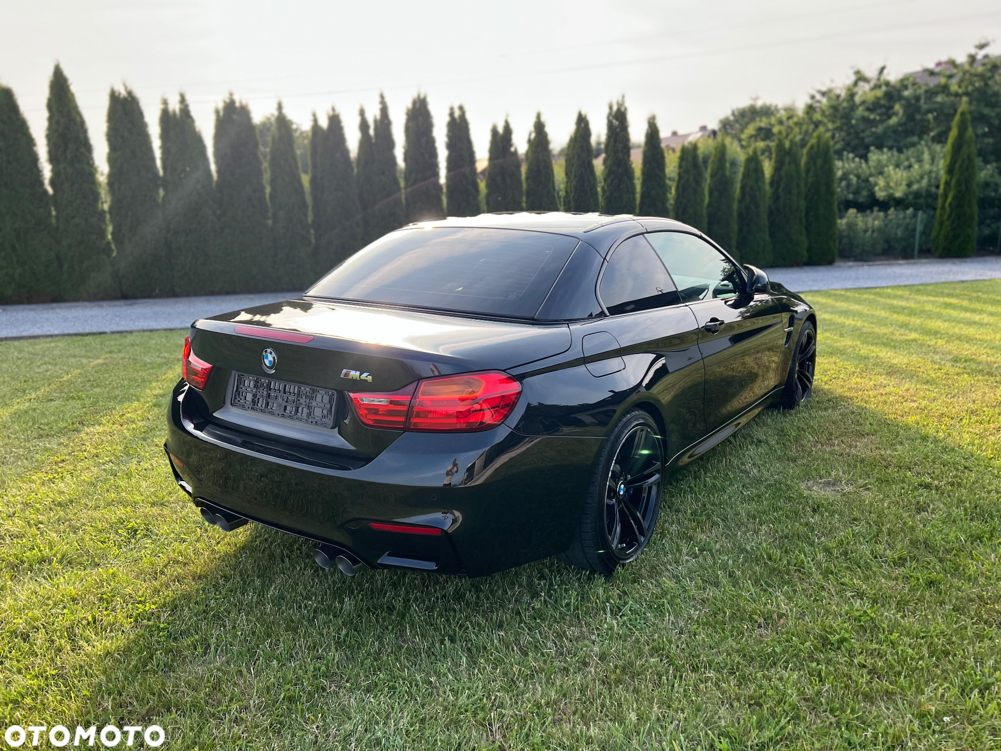 BMW M4 Cabrio DKG - 19