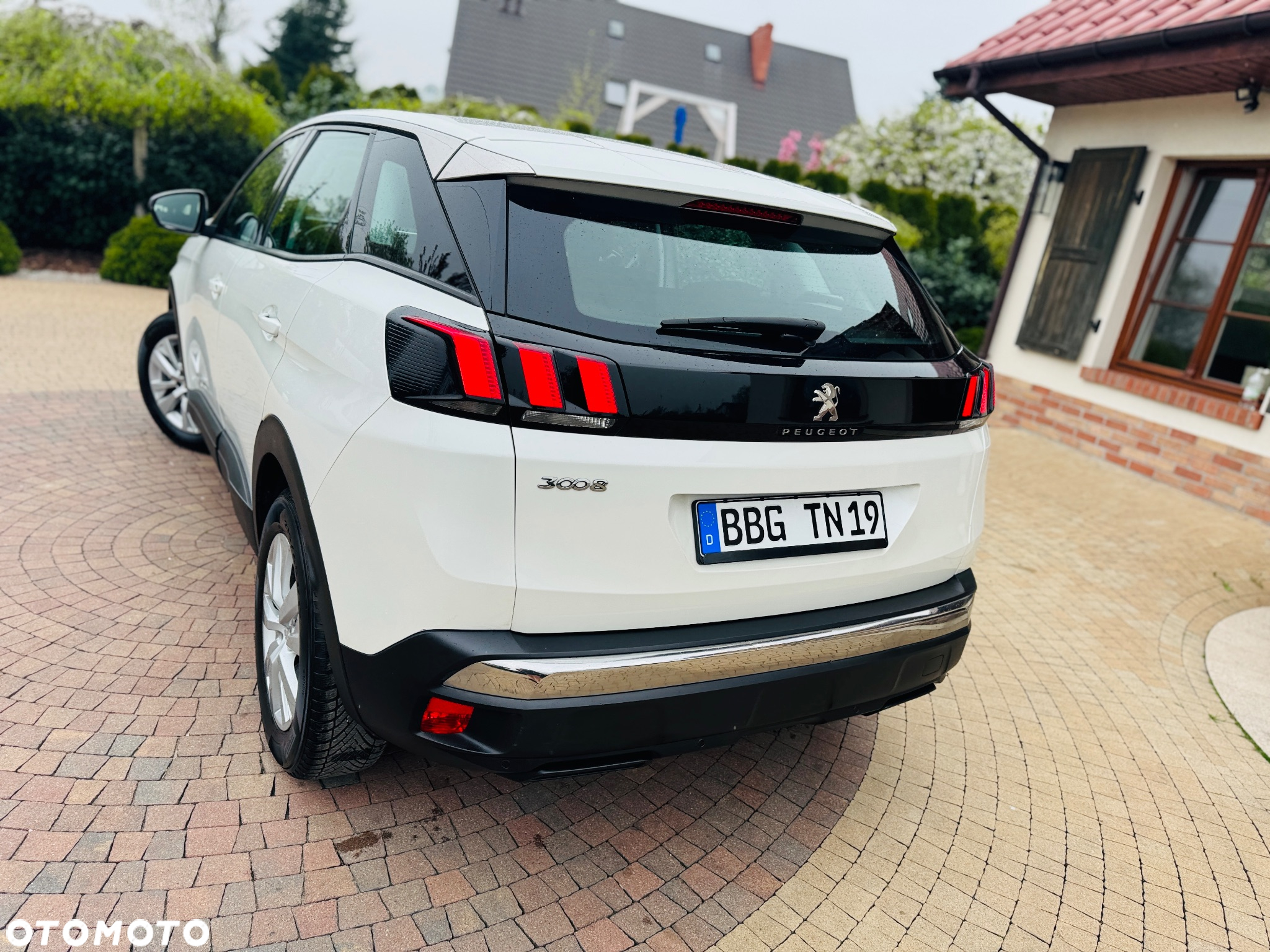 Peugeot 3008 BlueHDi 130 Stop & Start EAT8 Active Business-Paket - 19