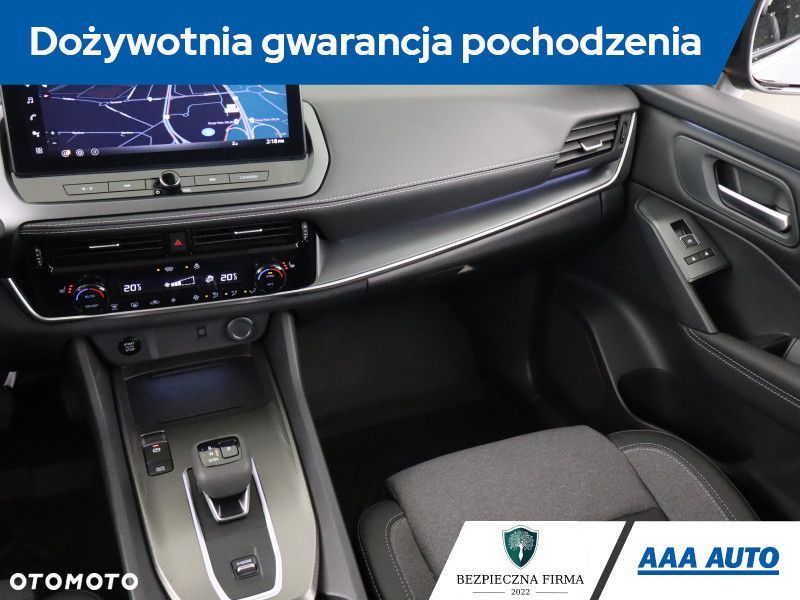Nissan Qashqai - 10