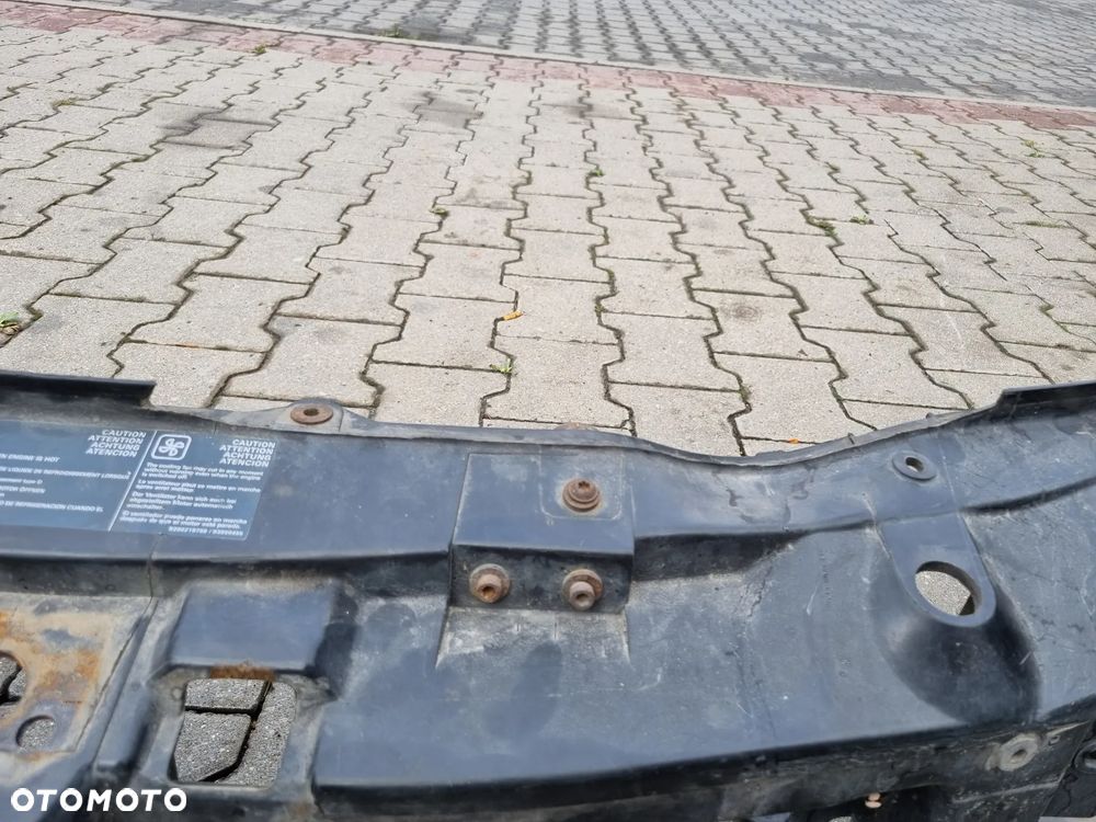 PASA PRZEDNI OKULAR TRAFIC VIVARO PRIMASTAR  06-14r. LIFT - 2