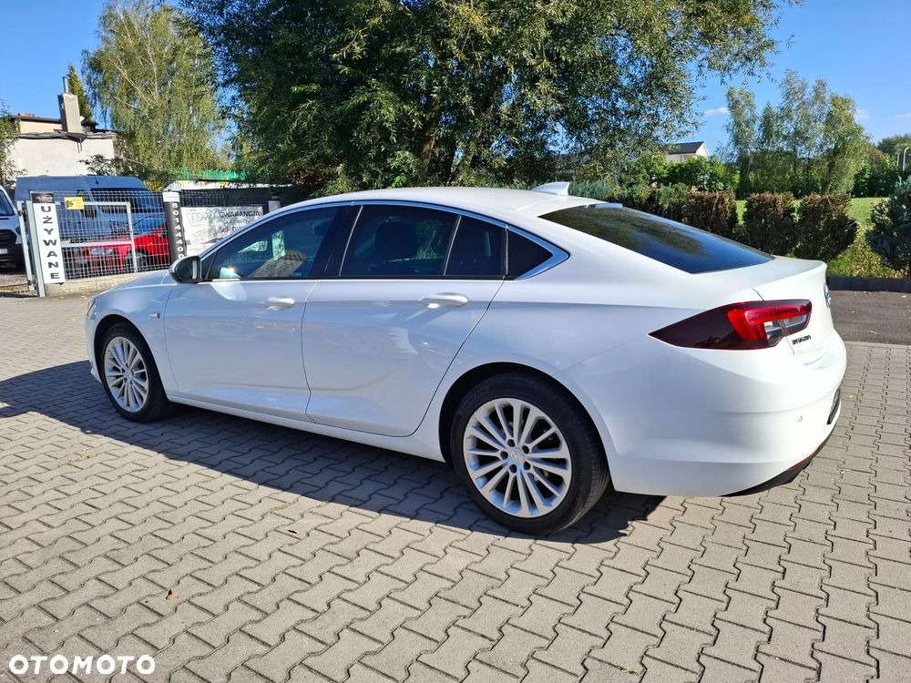 Opel Insignia - 9