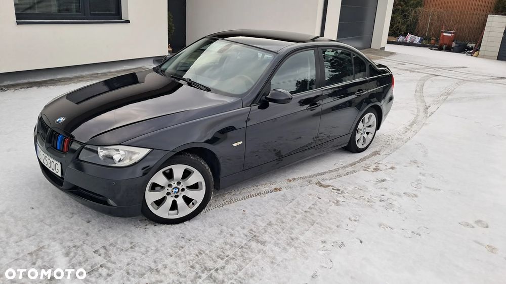BMW Seria 3 320i - 1