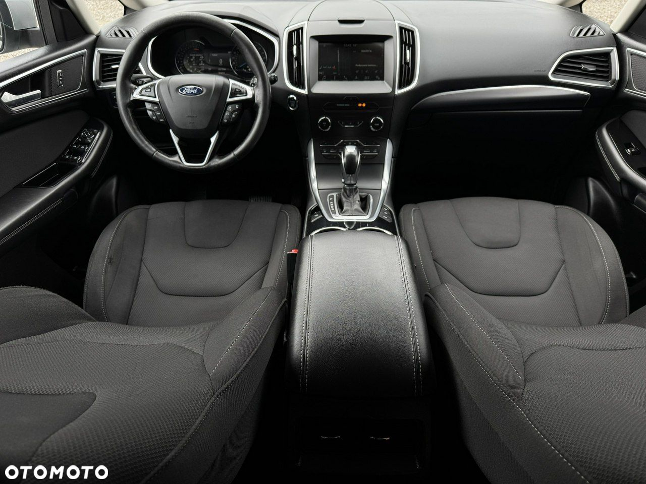 Ford S-Max - 23
