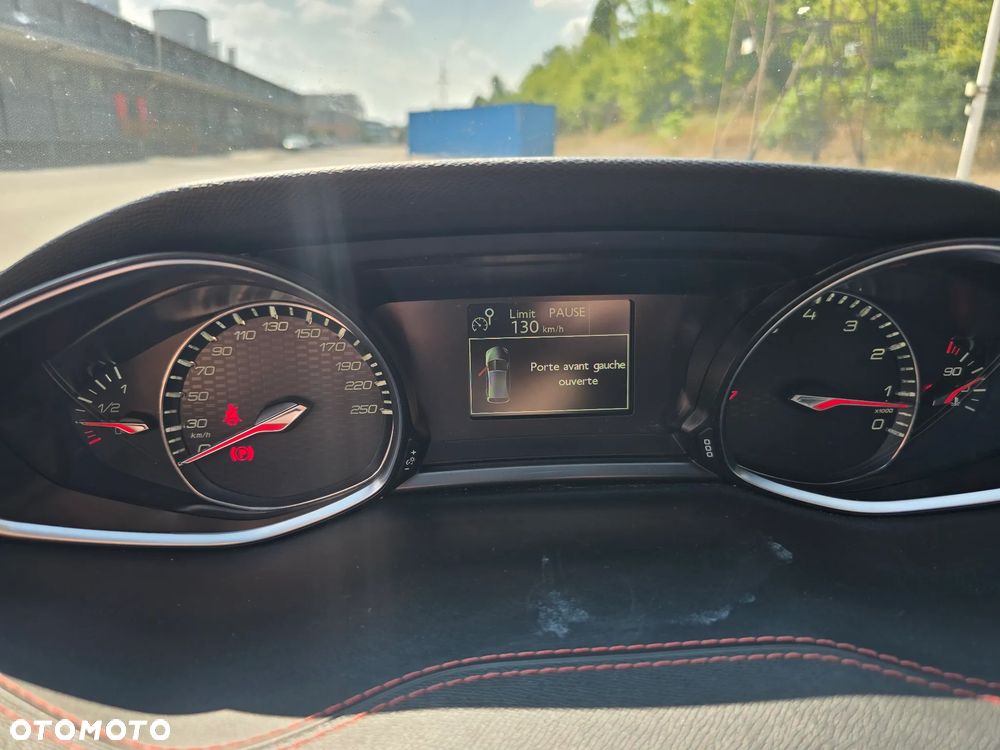 Peugeot 308 GTi by Sport - 16