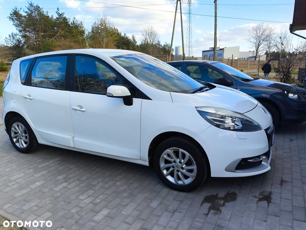 Renault Scenic 1.6 16V 110 TomTom Edition - 2