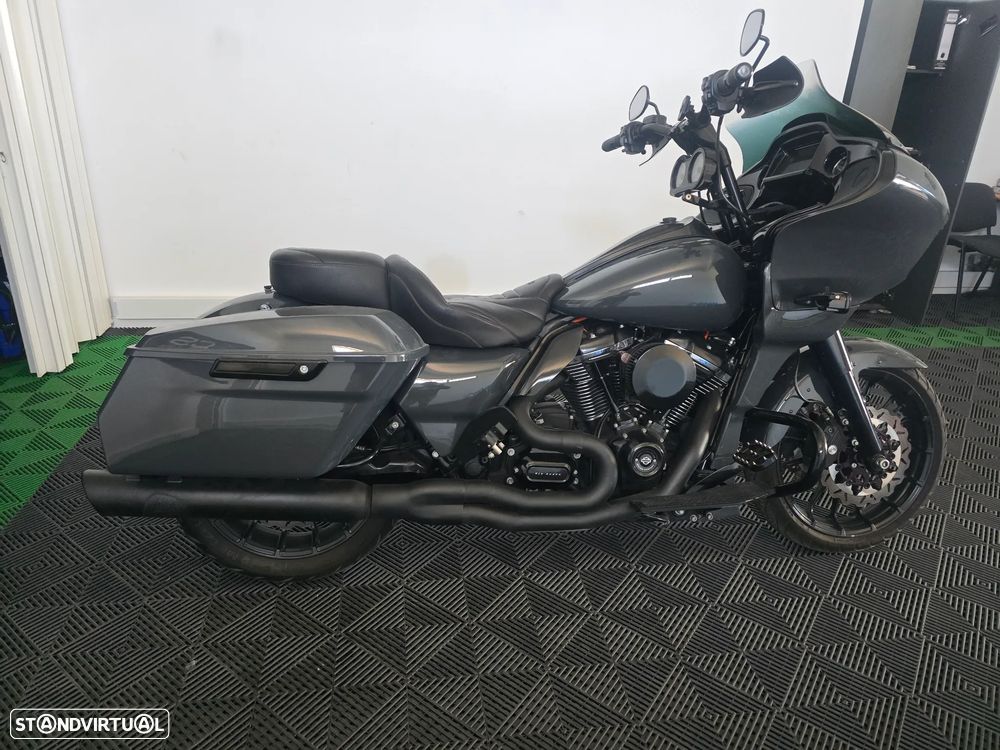 Harley-Davidson Road Roadglide - 7