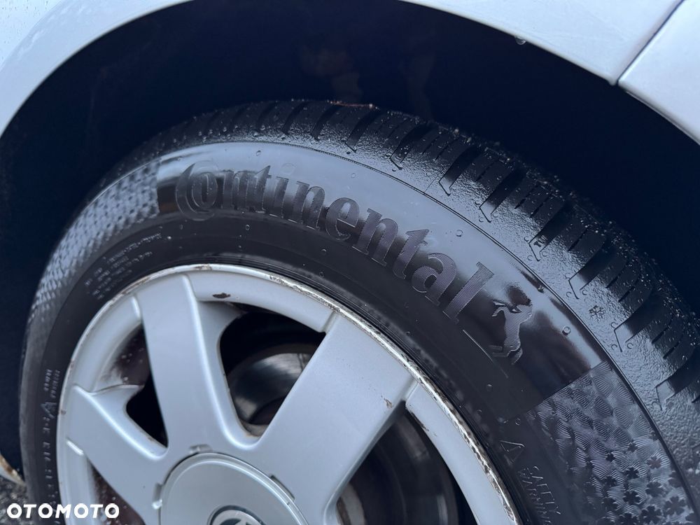 Volkswagen Golf - 14