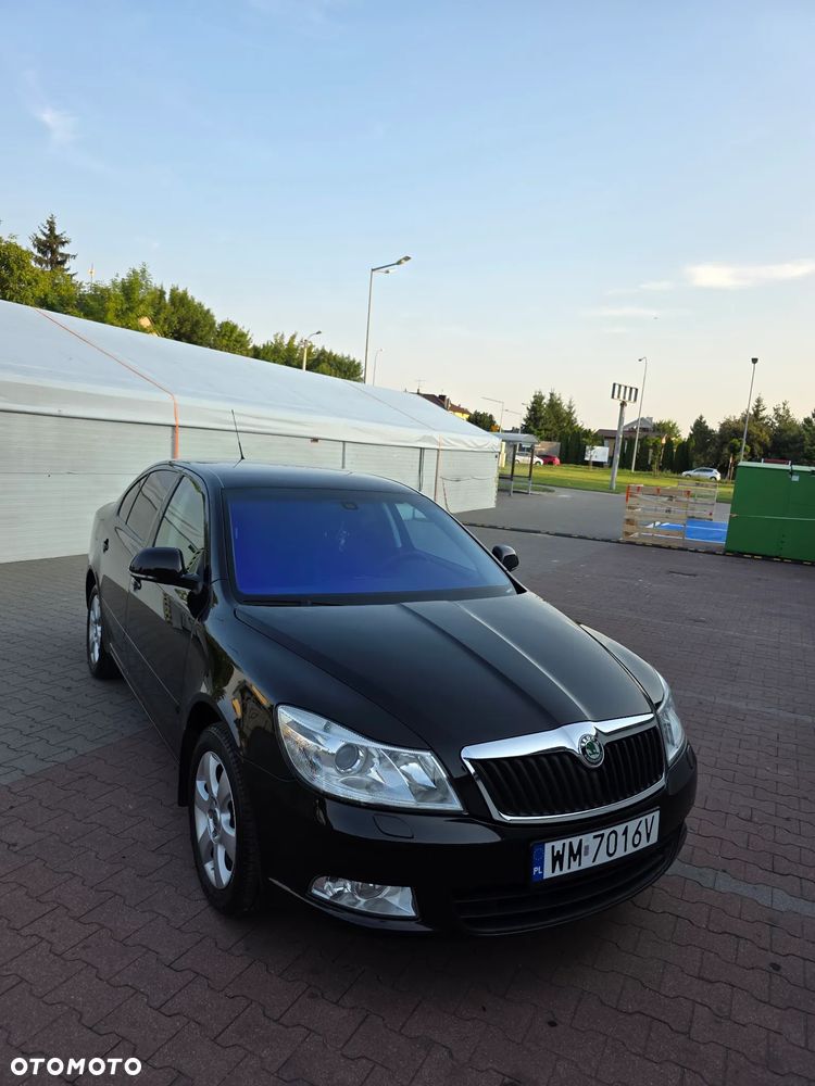 Skoda Octavia 1.6 Elegance - 14