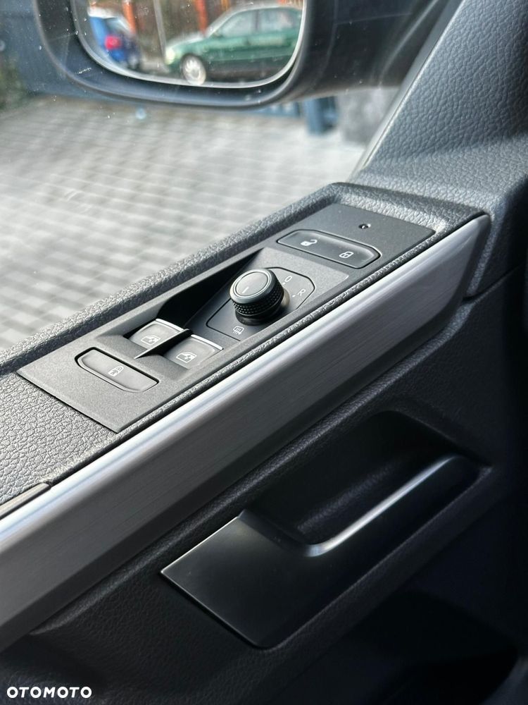 Volkswagen California - 15