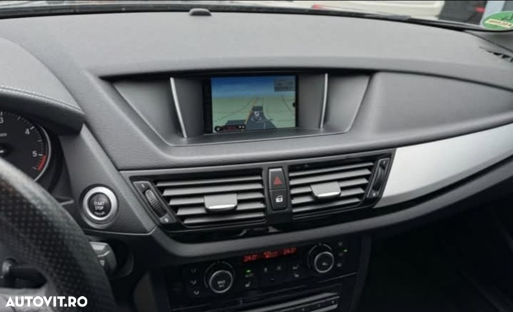 BMW X1 xDrive20d xLine - 7