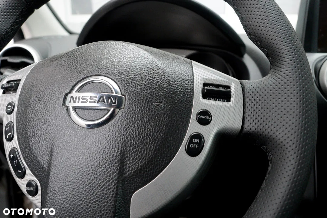 Nissan Qashqai 2.0 4x4 Tekna - 18
