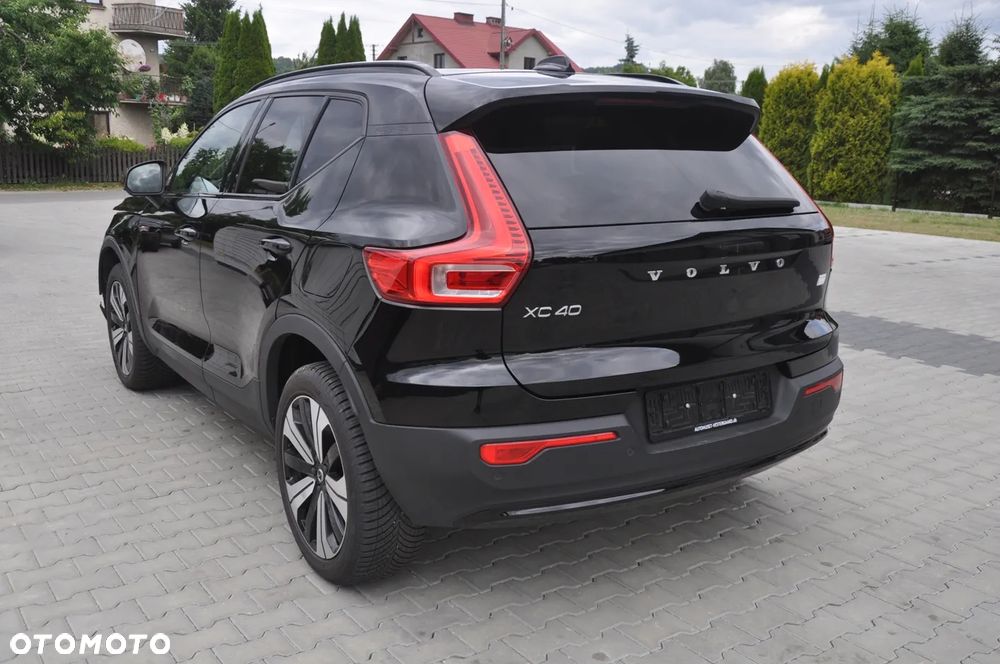 Volvo XC 40 Recharge Plus - 10
