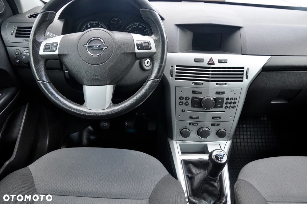 Opel Astra - 9