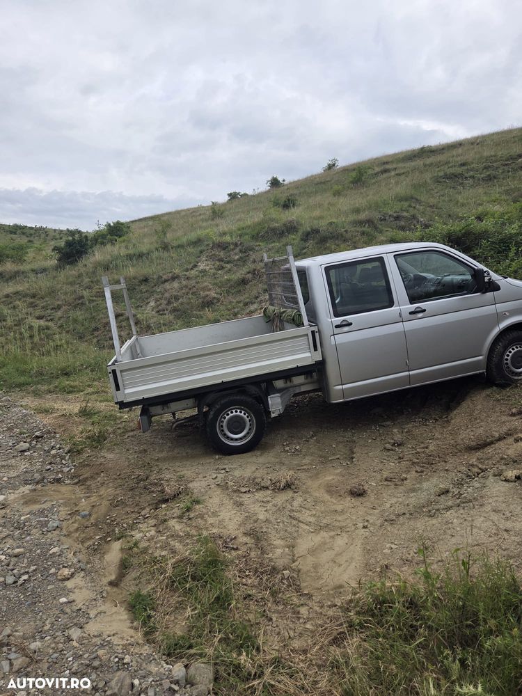 Volkswagen Transporter - 9
