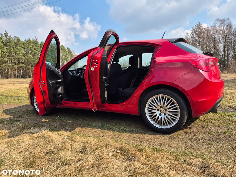 Alfa Romeo Giulietta 1.4 TB 16V - 12