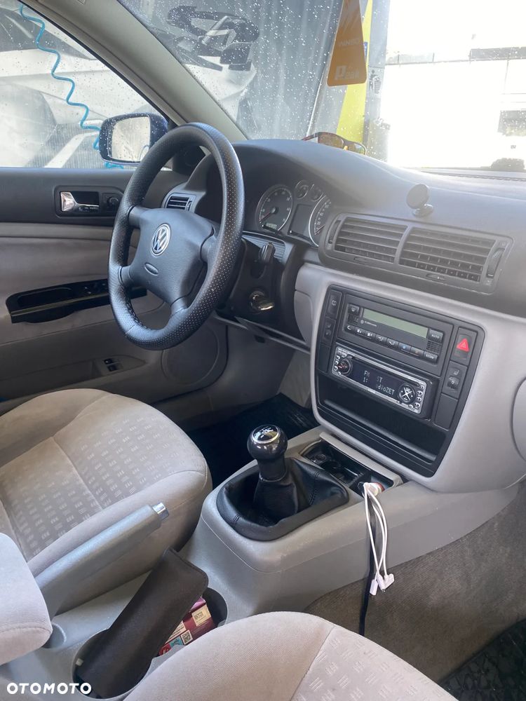 Volkswagen Passat Variant - 13