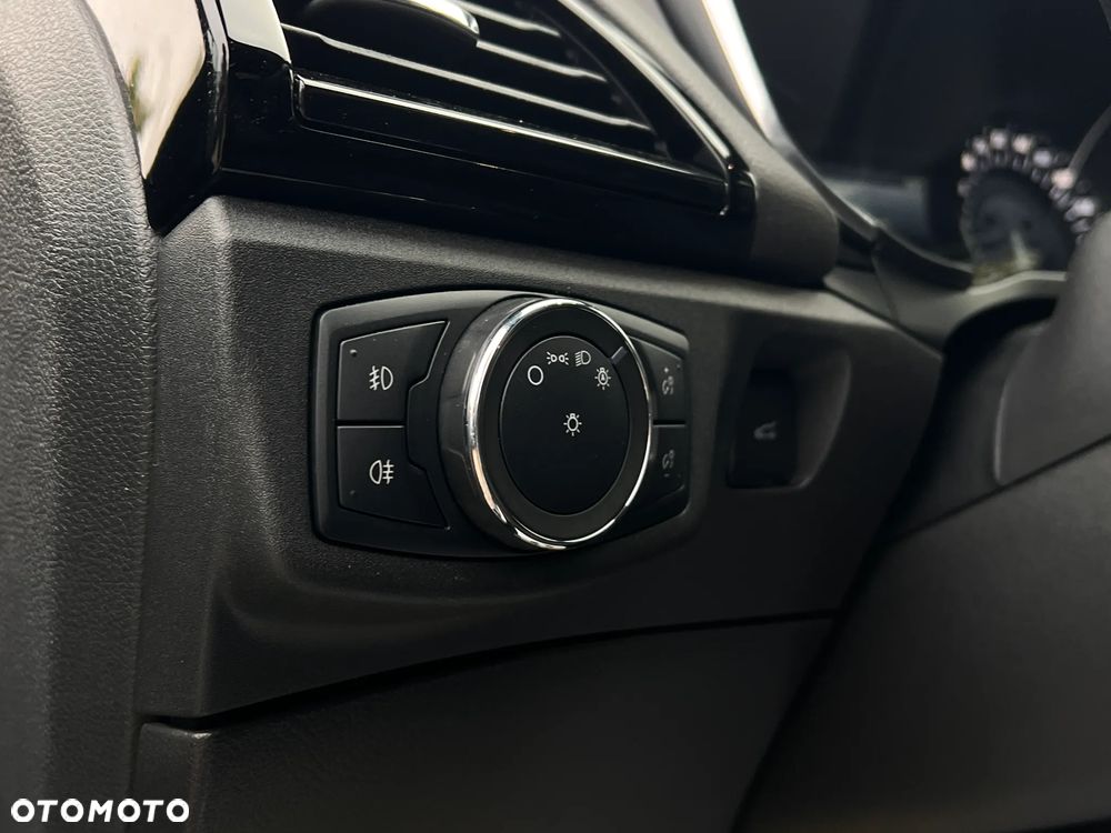 Ford Mondeo - 18
