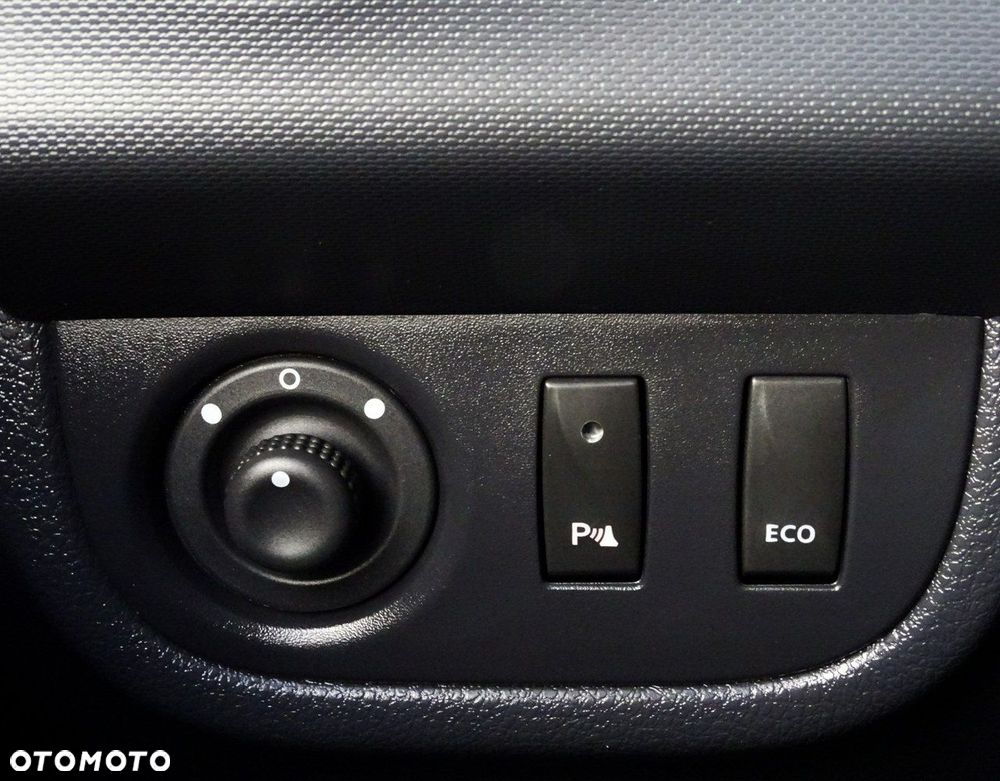 Dacia Logan TCe 90 S&S Stepway Celebration - 22