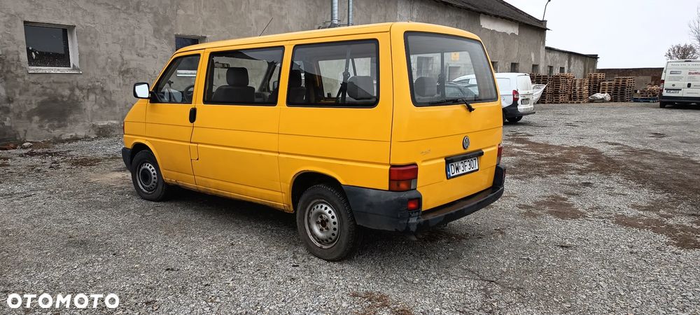 Volkswagen Transporter - 3