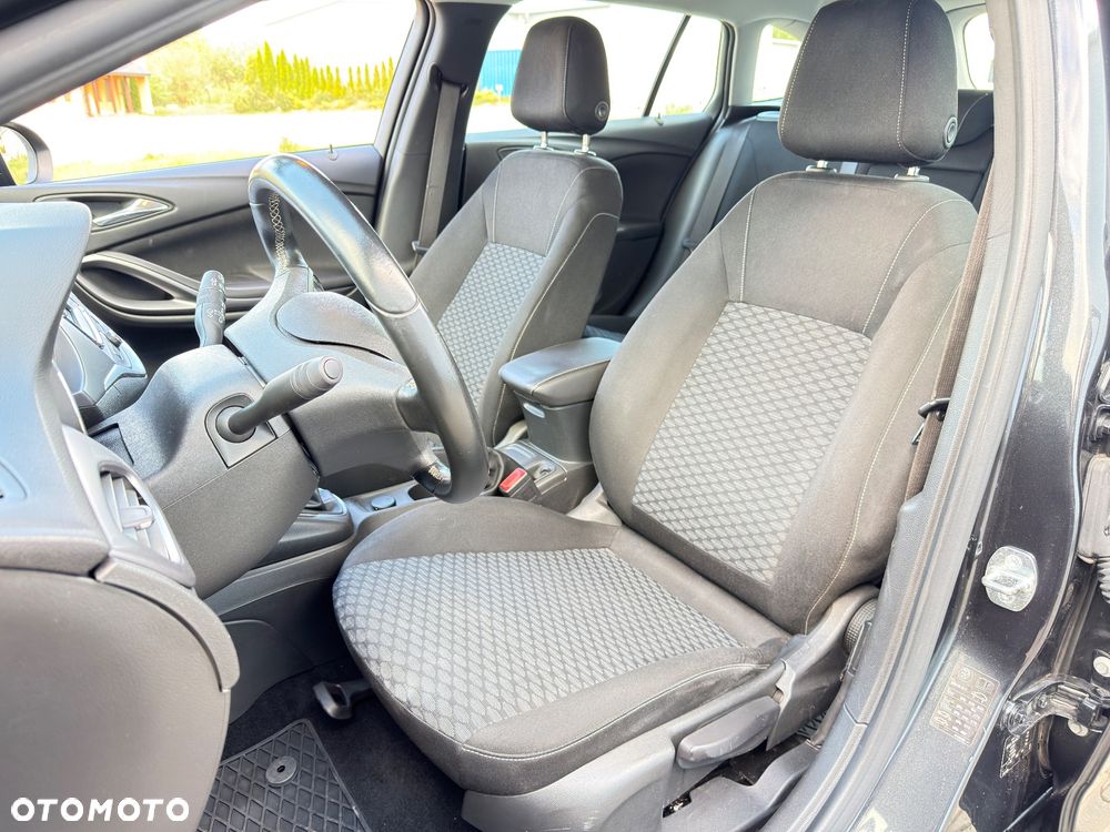 Opel Astra 1.4 Turbo Start/Stop Active - 21