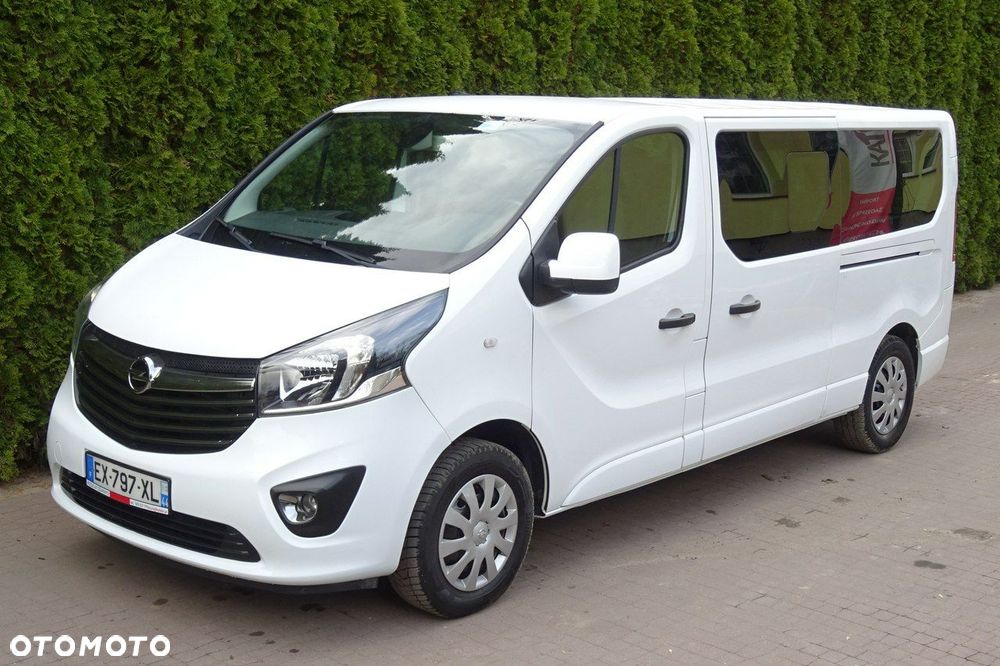 Opel Vivaro - 11