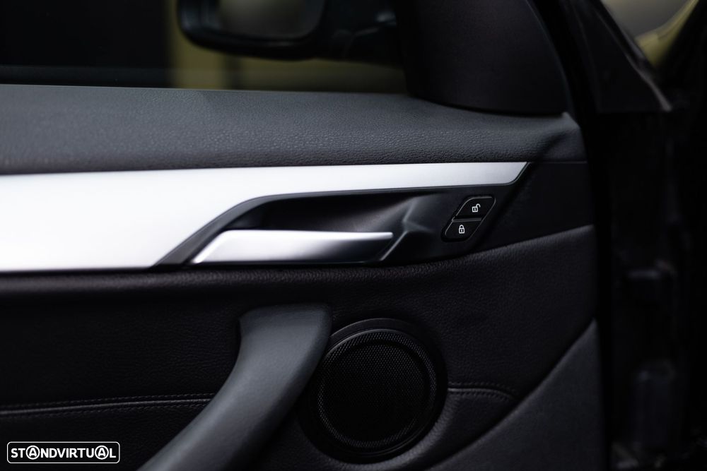 BMW X1 16 d sDrive Line Sport Auto - 25