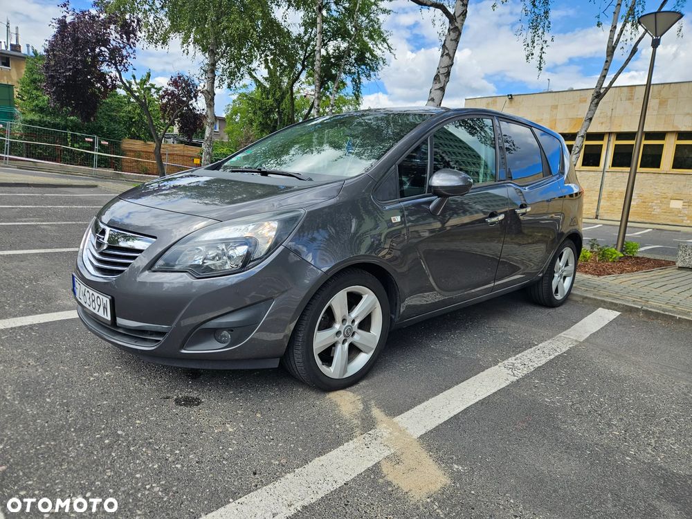 Opel Meriva 1.7 CDTI Cosmo - 1